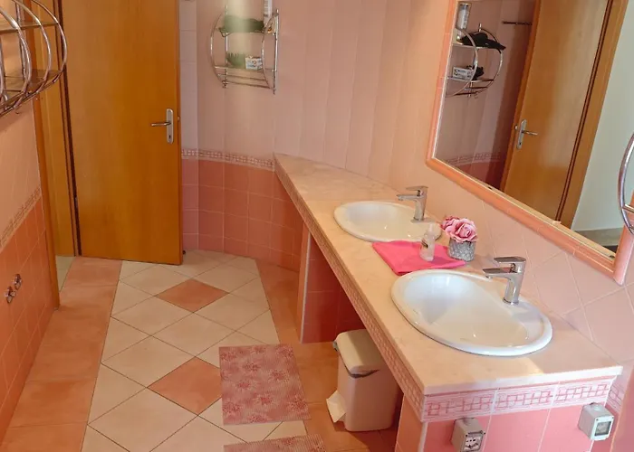 Flora With Pool By Guide *